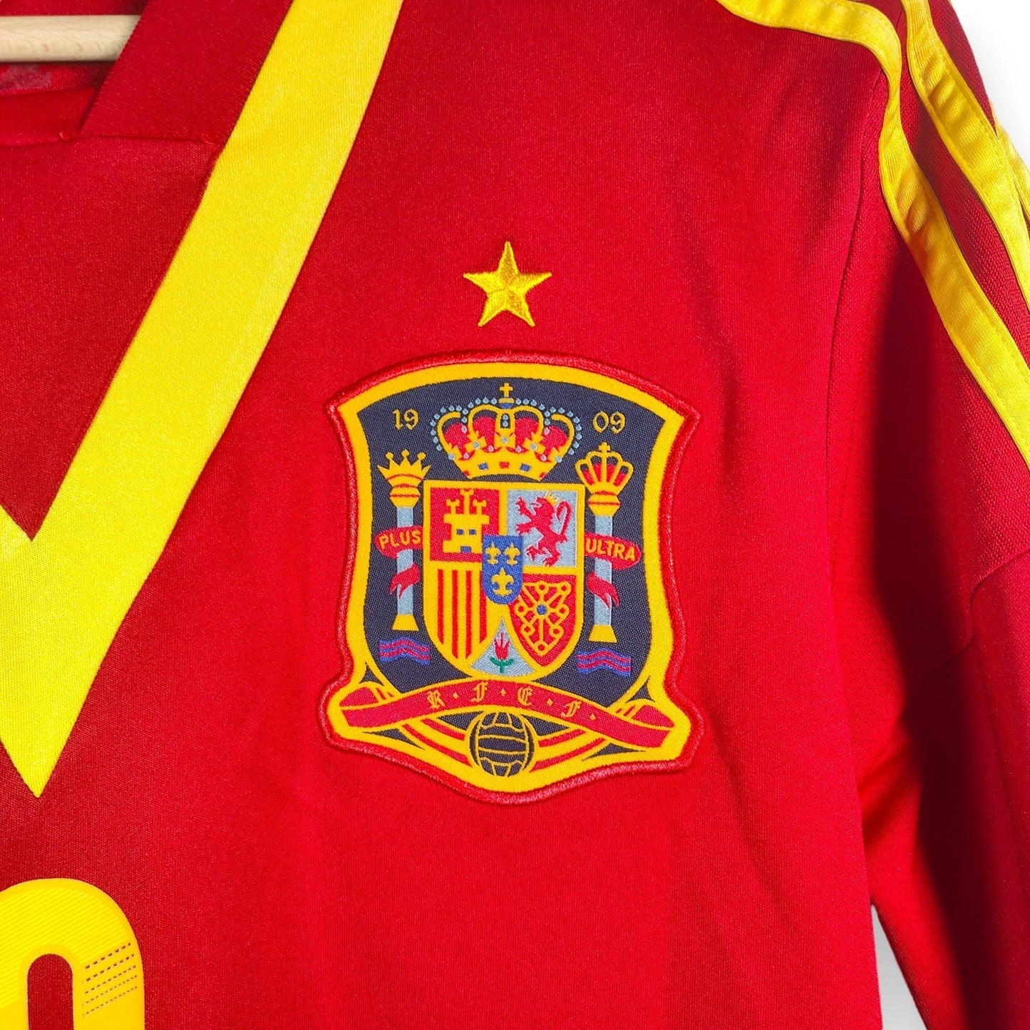 Shirt Xavi Spain 2010 – Shirt Archive